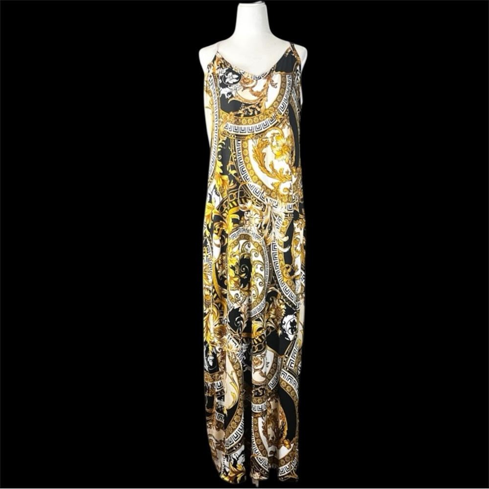 Zenana Outfitters Gold and Black Patterned Maxi Dress